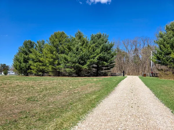 $100,000 | 4268 East Farr Road, Bloomington, IN 47408