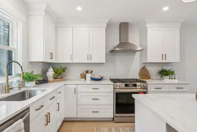 $680,000 | 26 Salt Point Drive, Unit 25, Old Orchard Beach, ME 04064