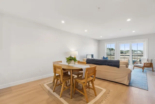 $680,000 | 26 Salt Point Drive, Unit 25, Old Orchard Beach, ME 04064