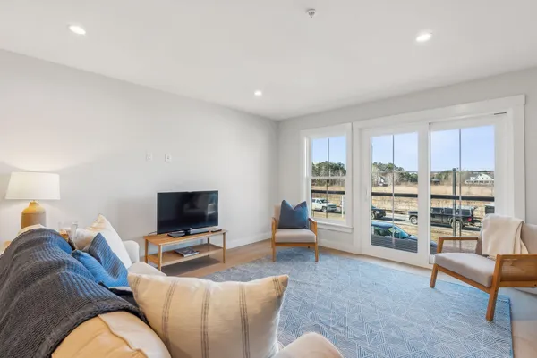 $680,000 | 26 Salt Point Drive, Unit 25, Old Orchard Beach, ME 04064