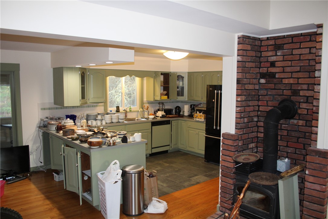 129 Peckham Hollow Road Charlestown, RI 02813 - Photo 12 of 23