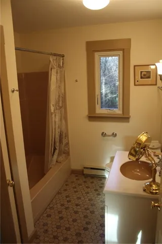 $649,000 | 129 Peckham Hollow Road, Charlestown, RI 02813