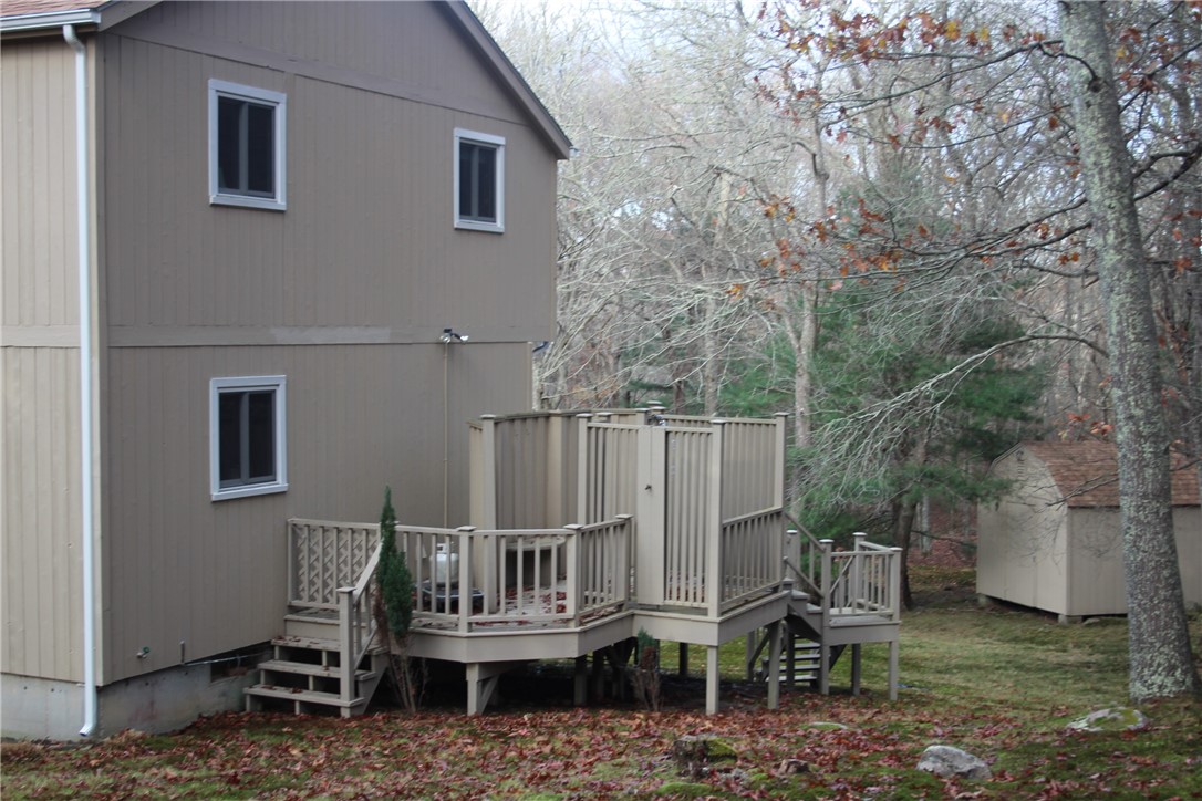 129 Peckham Hollow Road Charlestown, RI 02813 - Photo 4 of 23