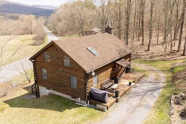 $569,000 | 851 Lower Meeker Hollow Road, Roxbury, NY 12474