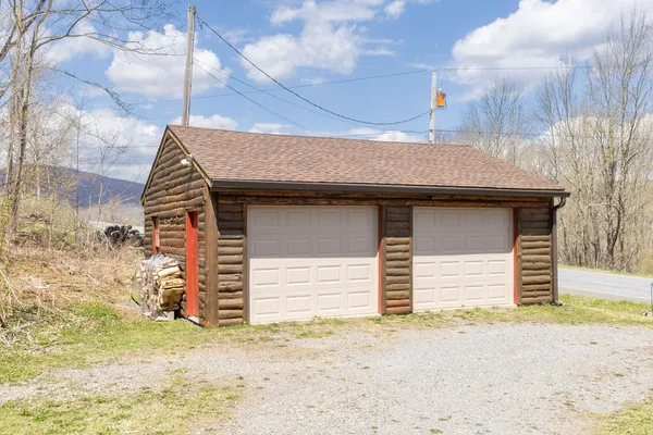 $569,000 | 851 Lower Meeker Hollow Road, Roxbury, NY 12474