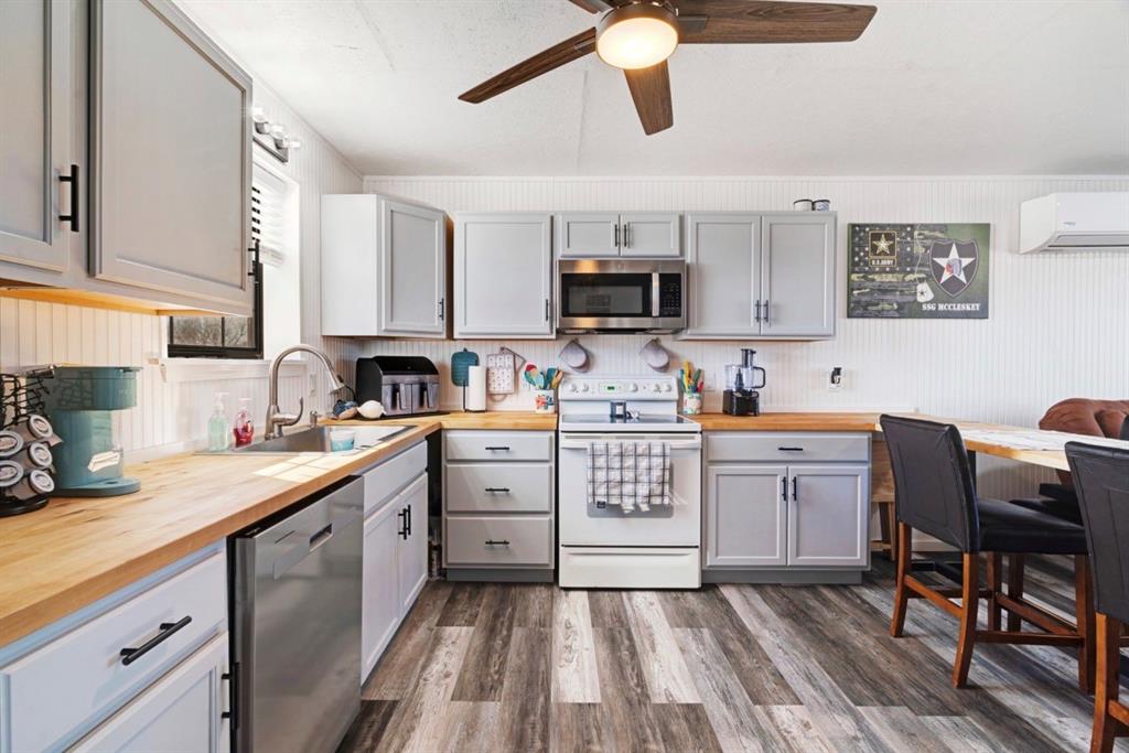 1151 Cr 24900 Road Roxton, TX 75477 - Photo 10 of 28