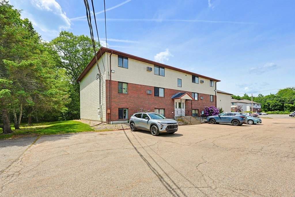 50 Juniper Road, Unit C1 North Attleboro, MA 02760 - Photo 2 of 41