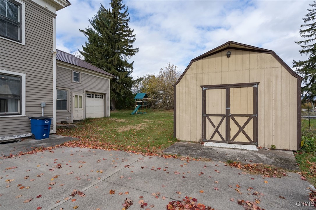 25 Garden Road Philadelphia, NY 13673 - Photo 5 of 48 Storage Barn
