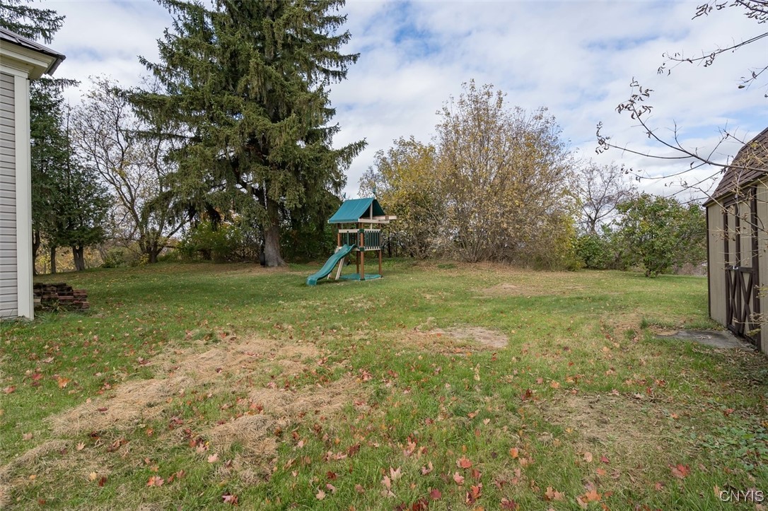 25 Garden Road Philadelphia, NY 13673 - Photo 6 of 48 Side Yard