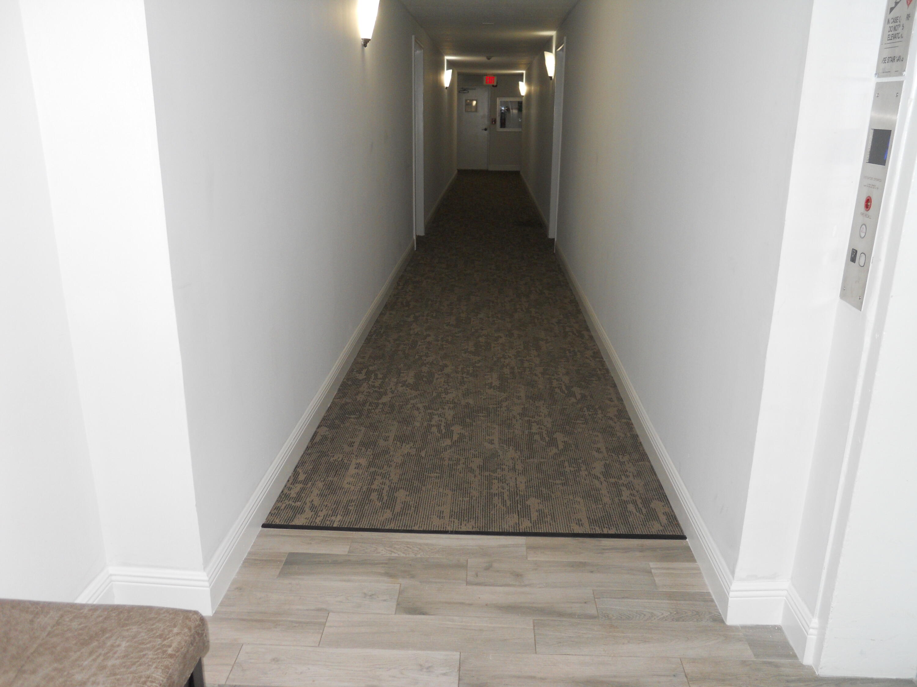 250 Northeast 20th Street, Unit 123S Boca Raton, FL 33431 - Photo 9 of 26 Hallway