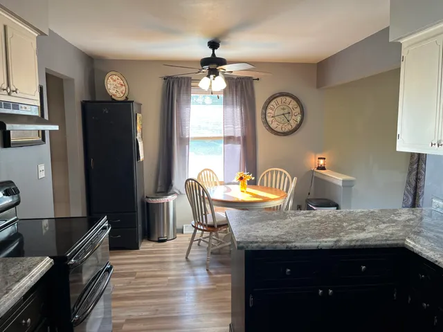 $437,900 | W163S7358 Bay Ln Drive, Muskego, WI 53150