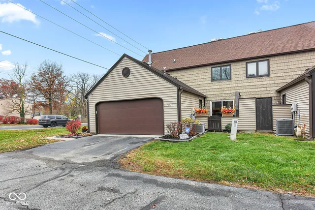 $225,000 | 9611 Highgate Circle North, Indianapolis, IN 46250