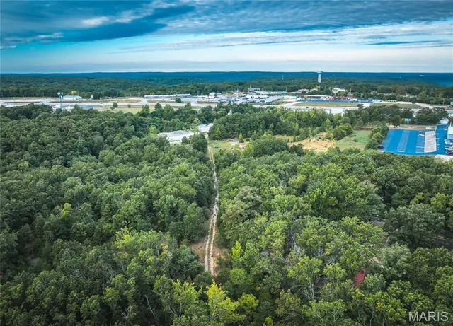 $500,000 | 40-acres Bosa Drive, St. Robert, MO 65584