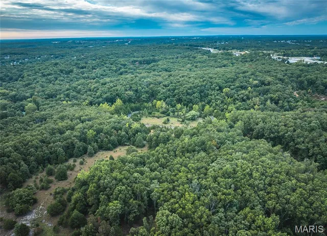 $500,000 | 40-acres Bosa Drive, St. Robert, MO 65584