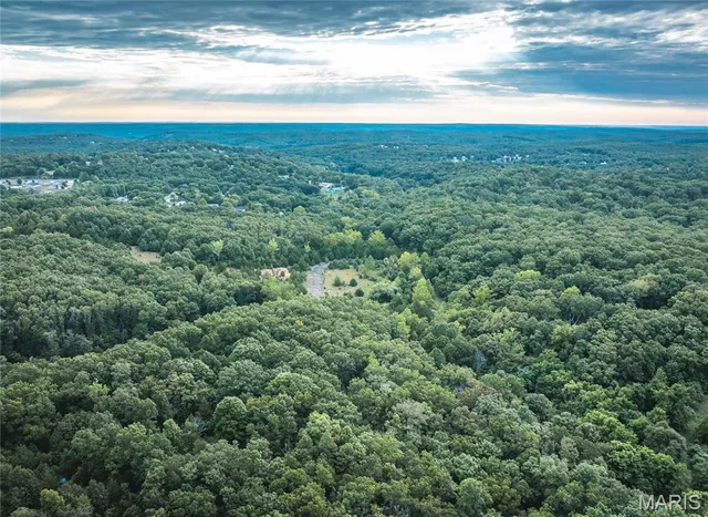 $500,000 | 40-acres Bosa Drive, St. Robert, MO 65584