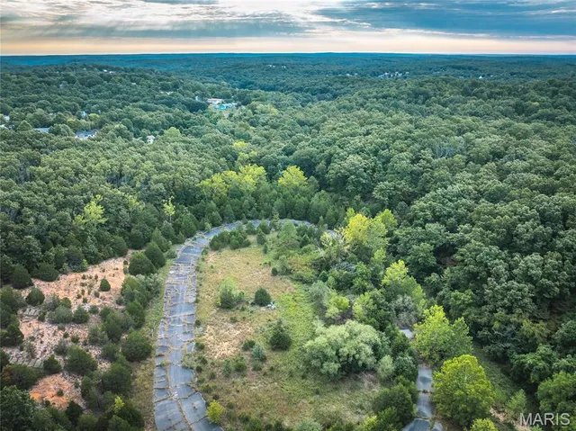 $500,000 | 40-acres Bosa Drive, St. Robert, MO 65584