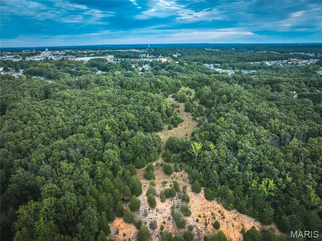 $500,000 | 40-acres Bosa Drive, St. Robert, MO 65584