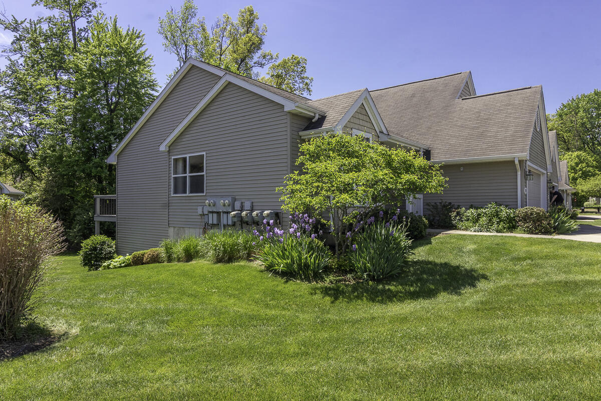 1357 Harrier Ridge Kalamazoo, MI 49009 - Photo 34 of 34 1357HarrierRidge-73