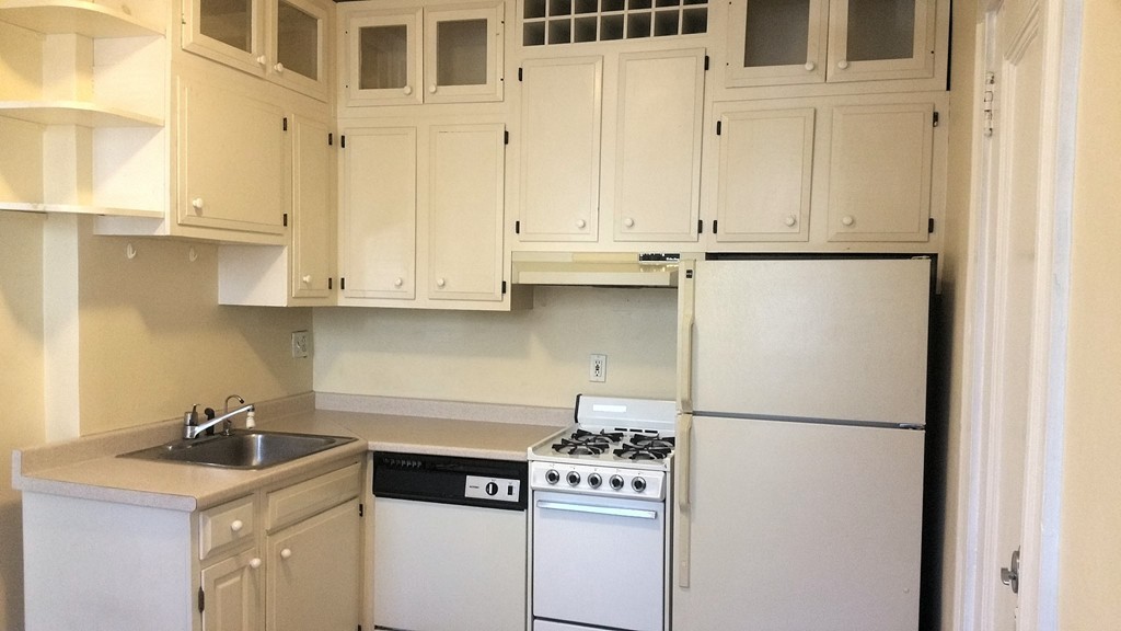 8 Kinross Road, Unit 1 Boston, MA 02135 - Photo 19 of 21 Gallery Image 19