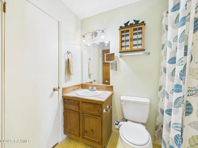 $175,000 | 207 Long Plantation Boulevard, Unit C, Lafayette, LA 70508