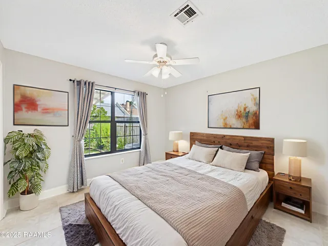 $175,000 | 207 Long Plantation Boulevard, Unit C, Lafayette, LA 70508