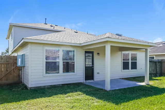 $2,250 | 1134 Desert Oasis Lane, Rosenberg, TX 77471