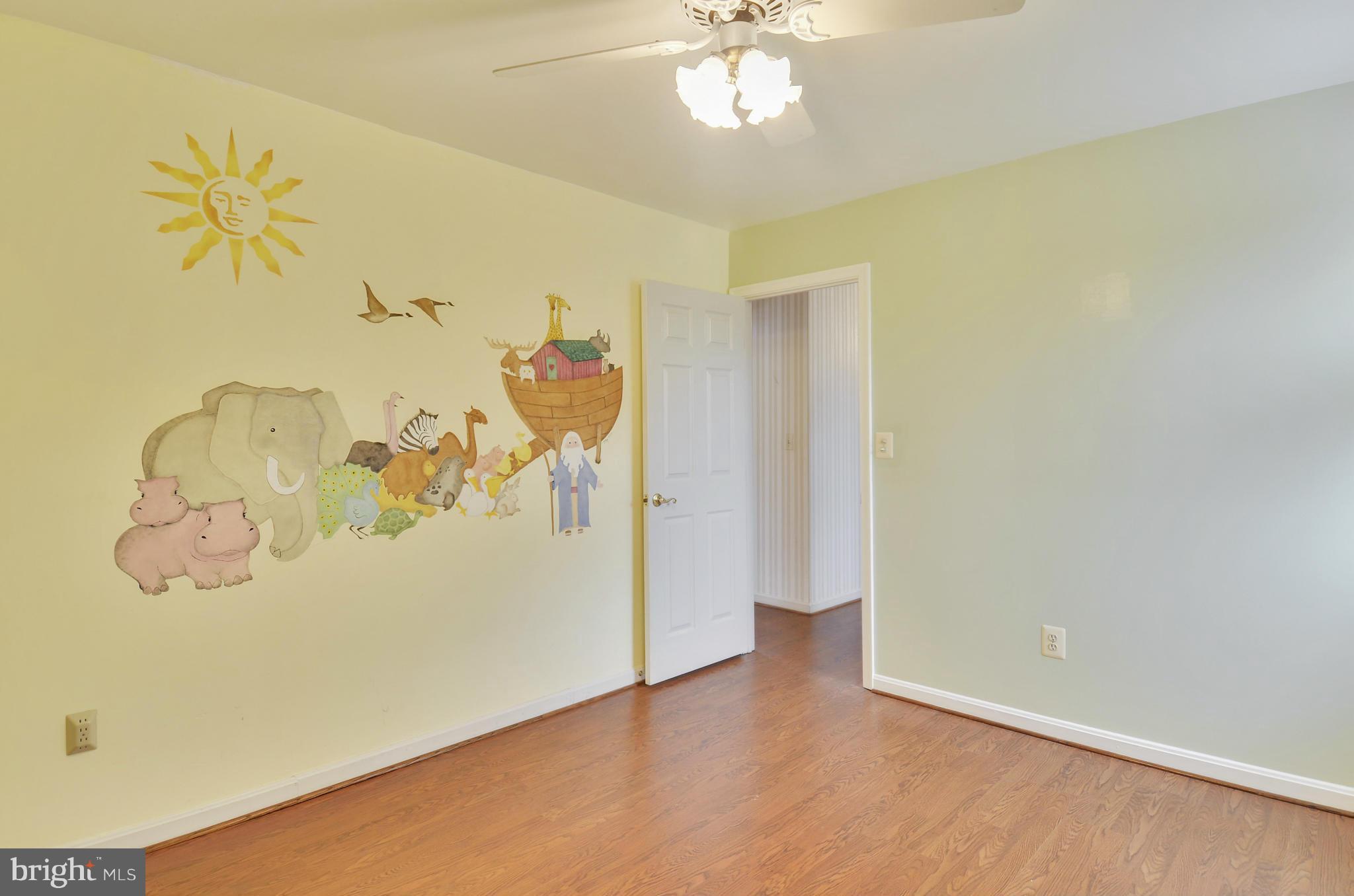 24518 Welsh Road Gaithersburg, MD 20882 - Photo 20 of 27 Bedroom