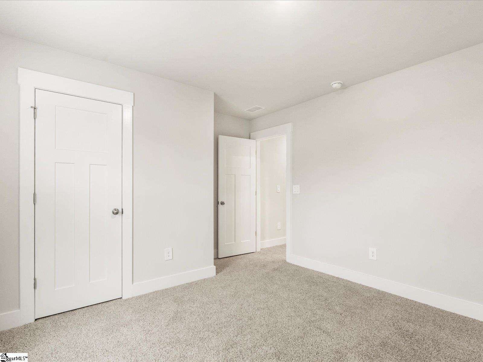 902 Rising Oak Court Spartanburg, SC 29301 - Photo 4 of 12