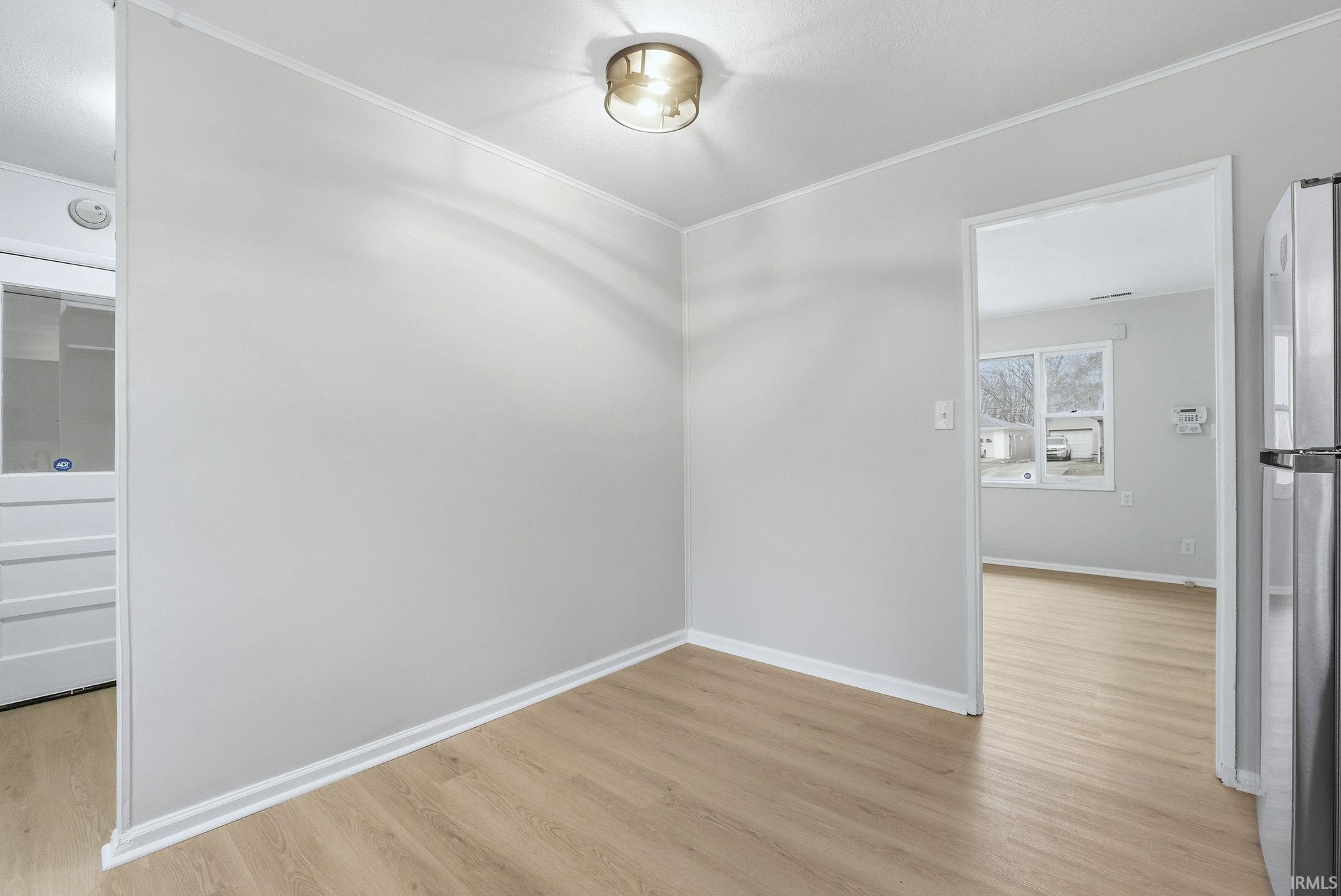 6034 Southcrest Road Fort Wayne, IN 46816 - Photo 11 of 36