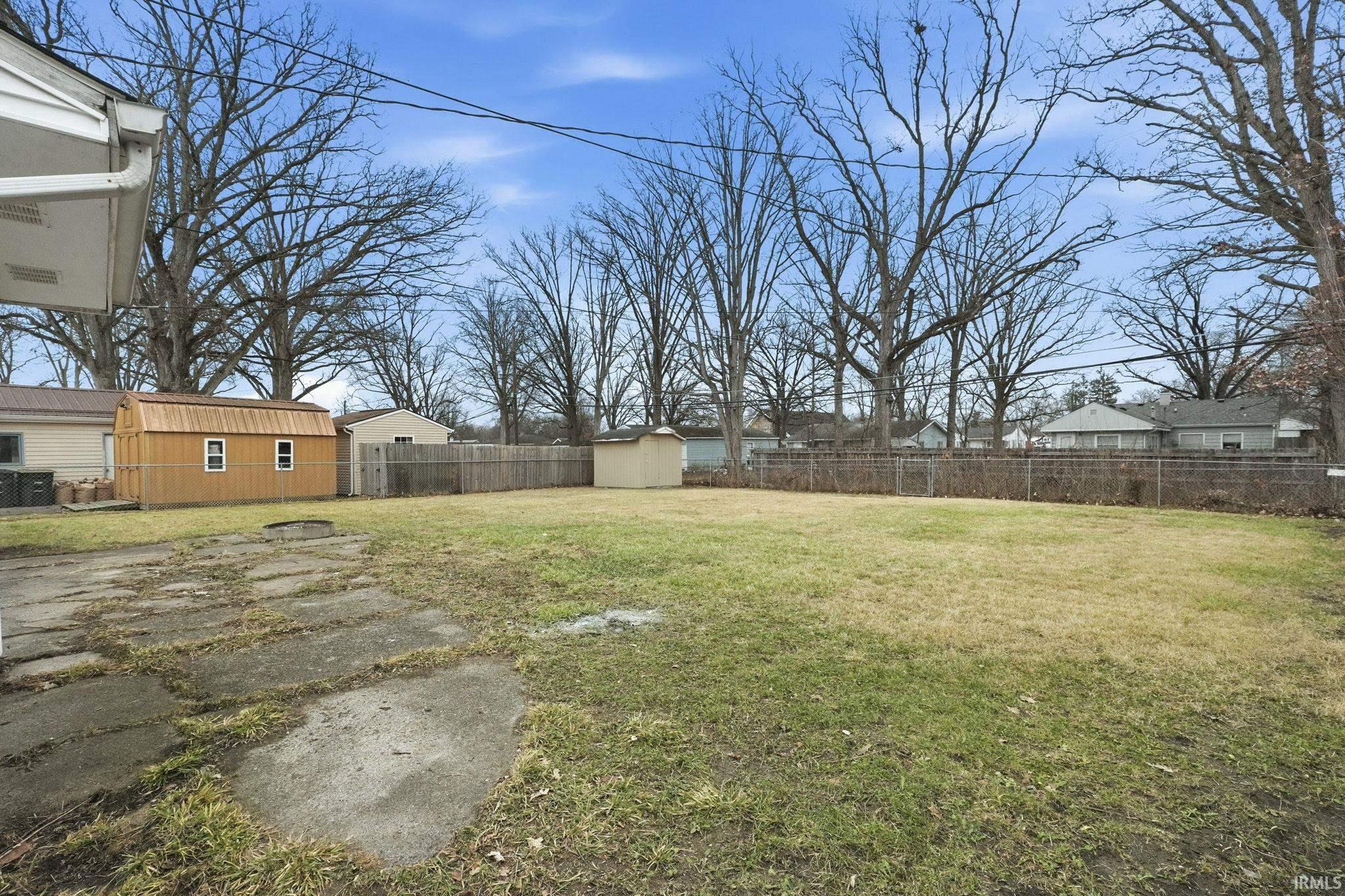 6034 Southcrest Road Fort Wayne, IN 46816 - Photo 27 of 36