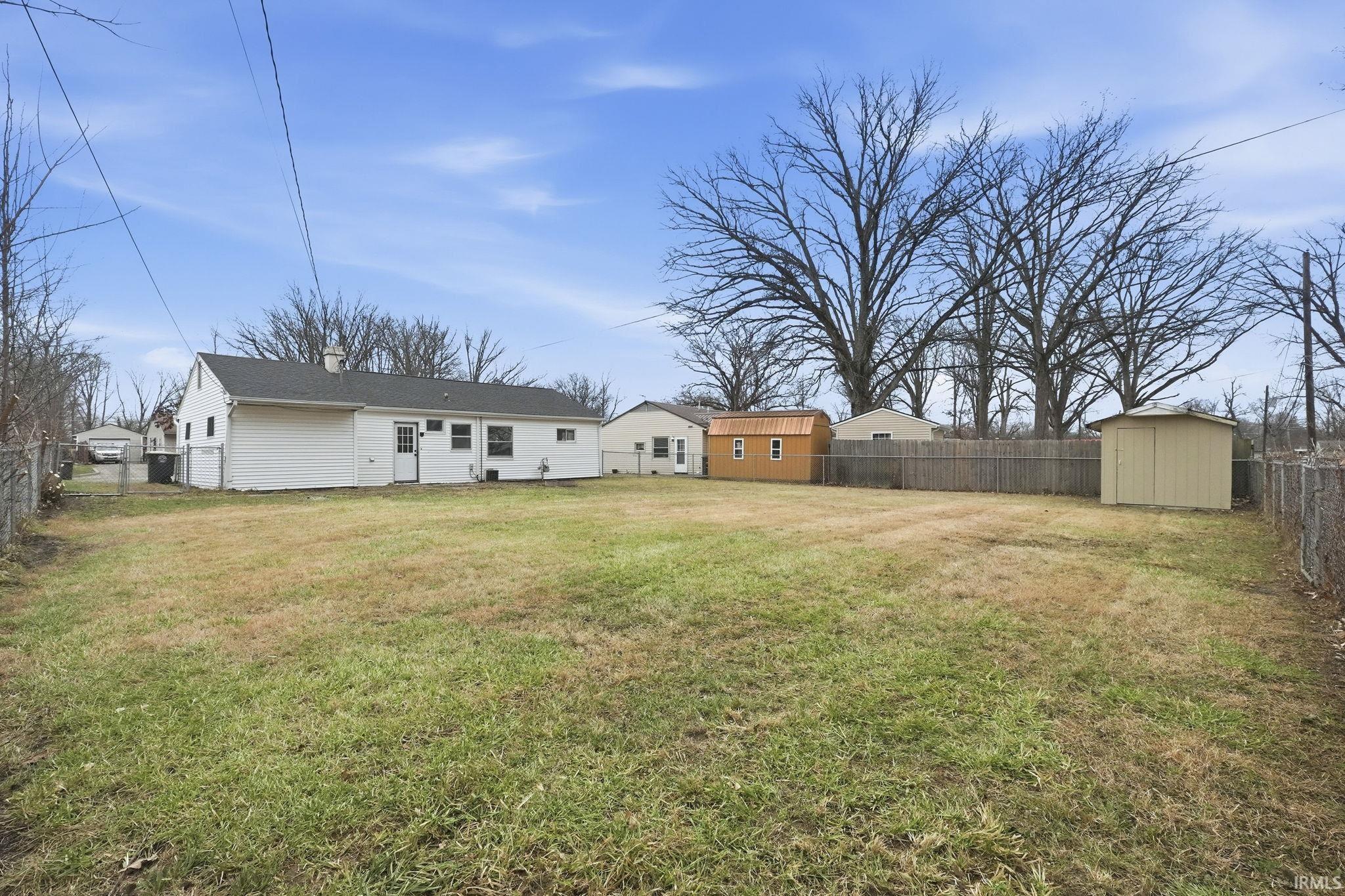 6034 Southcrest Road Fort Wayne, IN 46816 - Photo 28 of 36