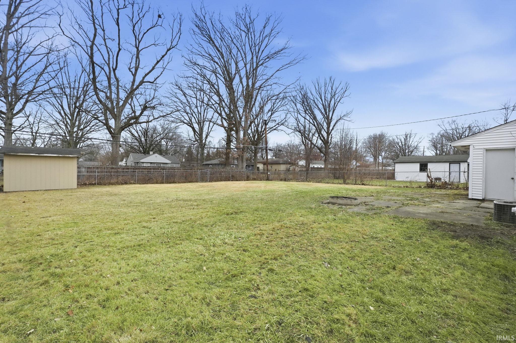 6034 Southcrest Road Fort Wayne, IN 46816 - Photo 32 of 36