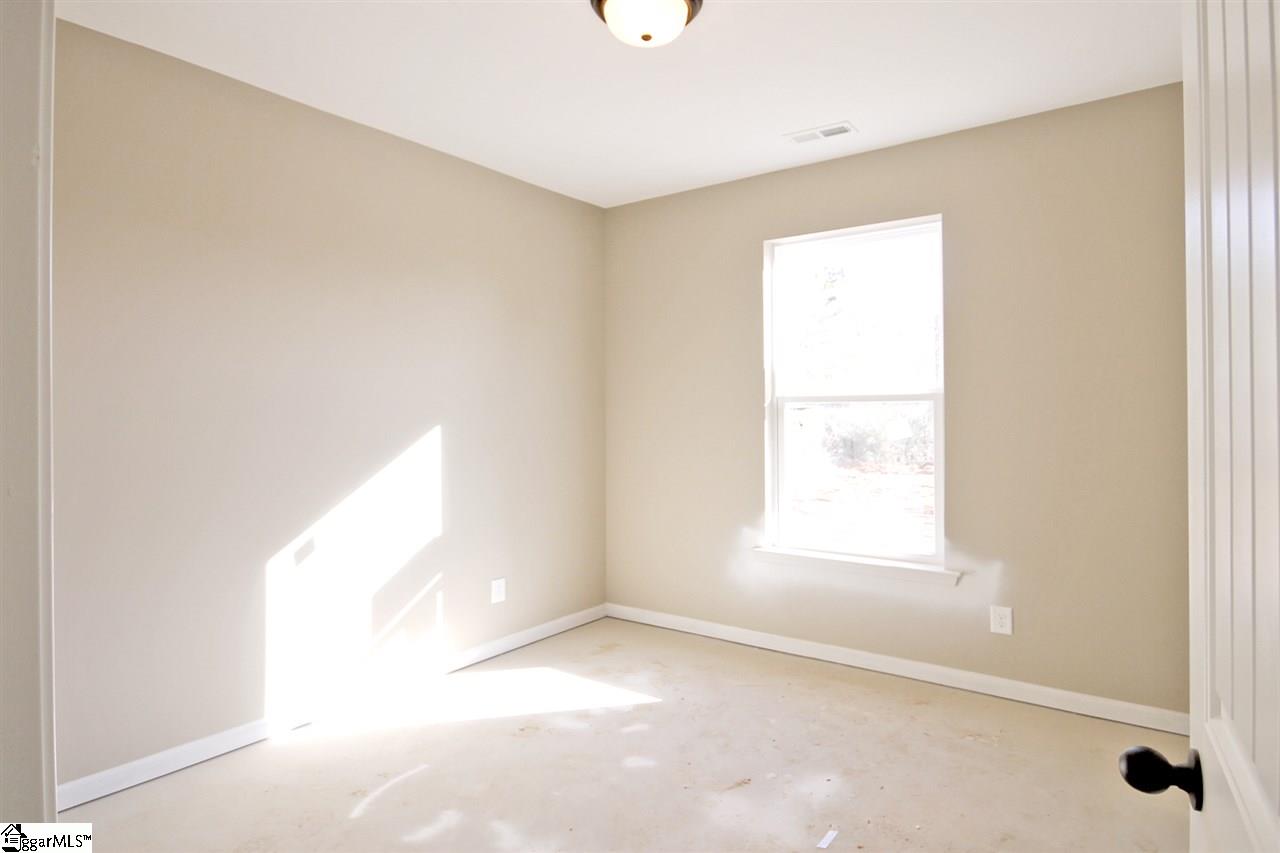 215 Magnolia Lane Pendleton, SC 29670 - Photo 28 of 36