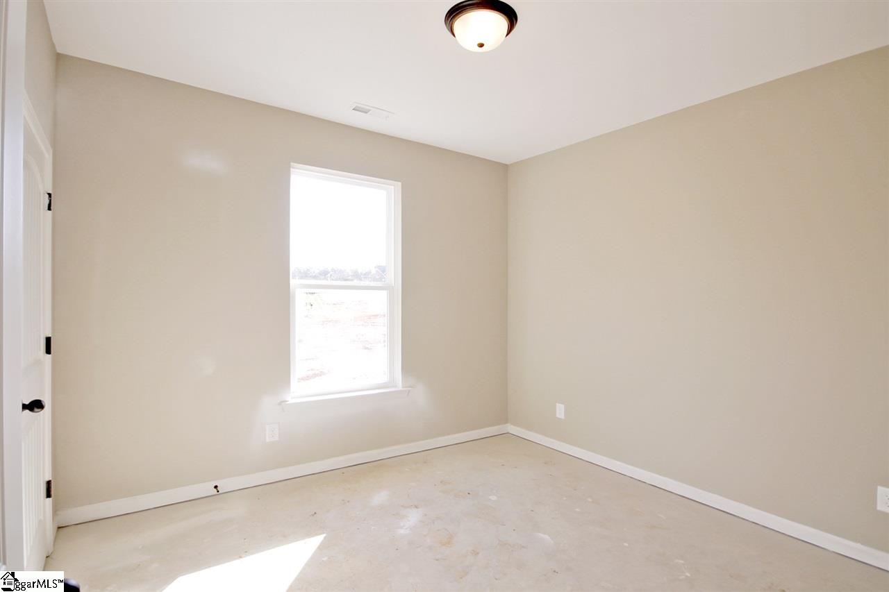 215 Magnolia Lane Pendleton, SC 29670 - Photo 32 of 36