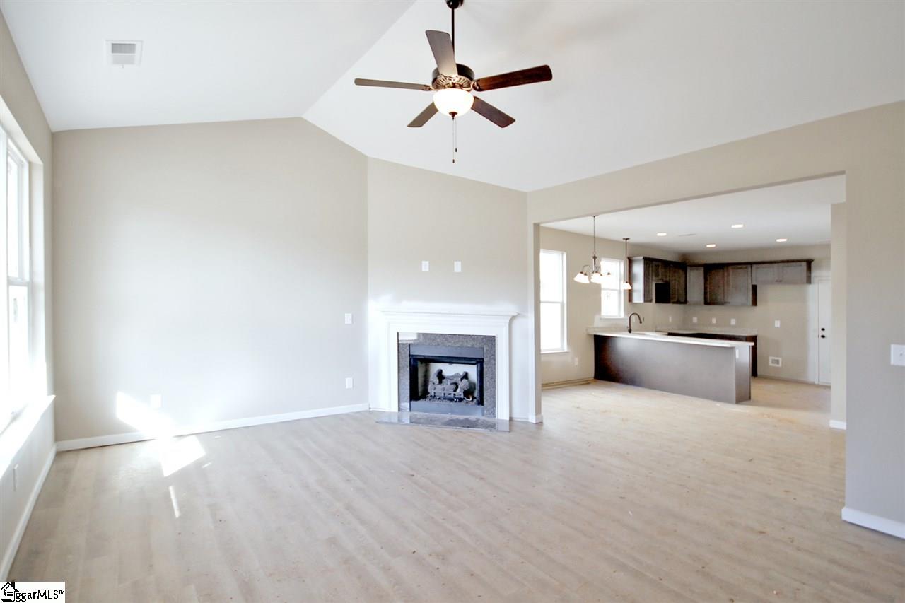 215 Magnolia Lane Pendleton, SC 29670 - Photo 8 of 36