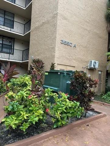 $165,000 | 3590 Blue Lake Drive, Unit 305, Pompano Beach, FL 33064