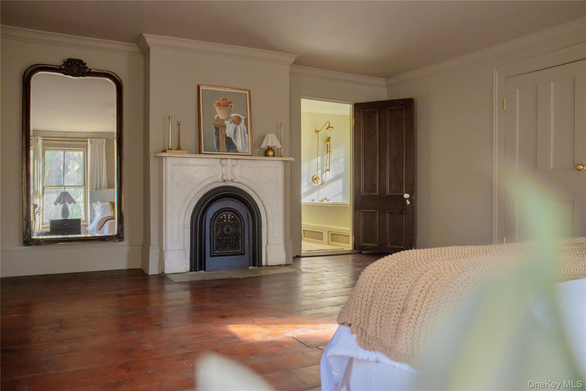 5091 Rte 9W Newburgh, NY 12550 - Photo 33 of 46 a living room with furniture and a fireplace