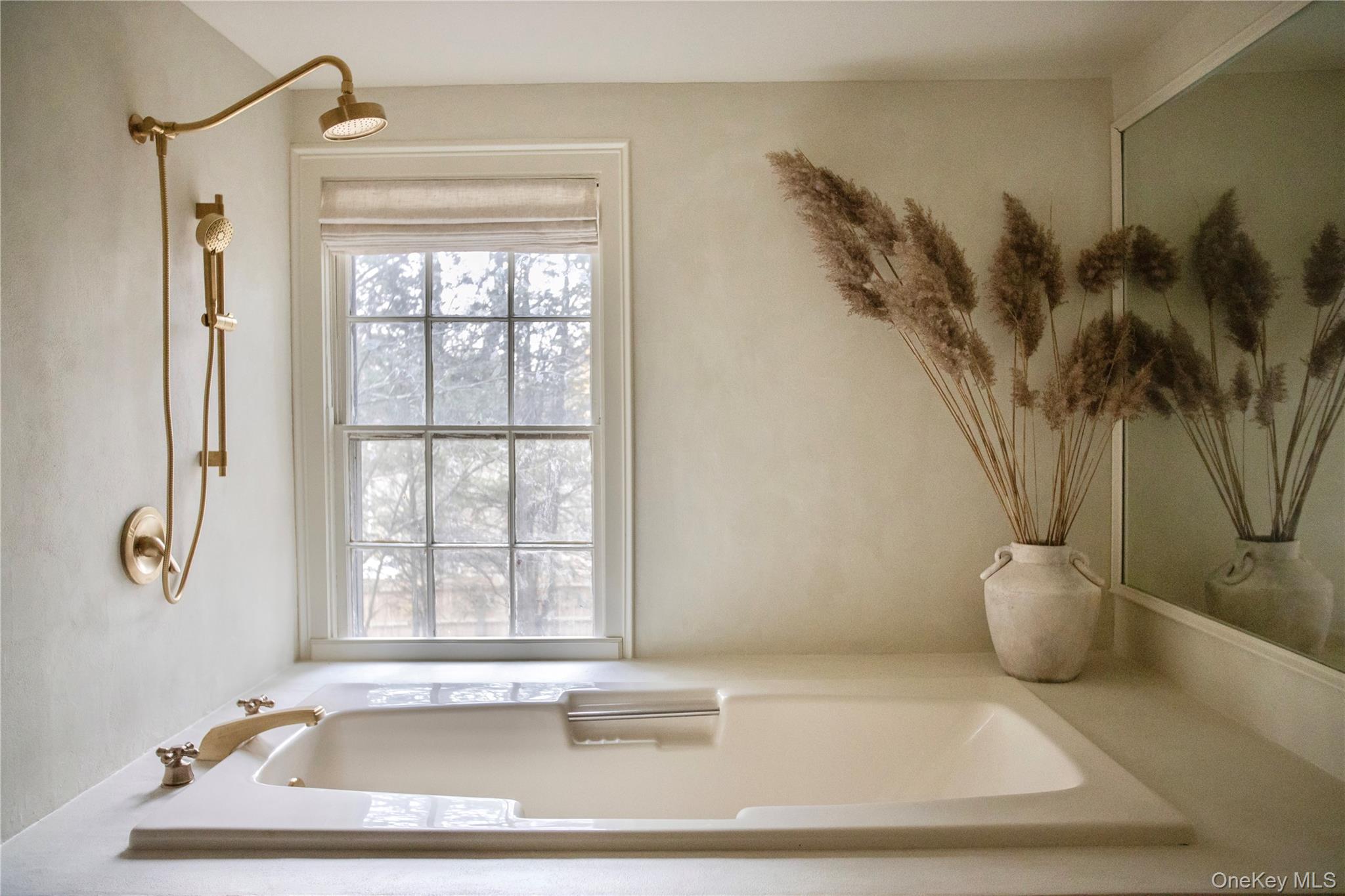 5091 Rte 9W Newburgh, NY 12550 - Photo 37 of 46 a bathroom with a bathtub and a sink