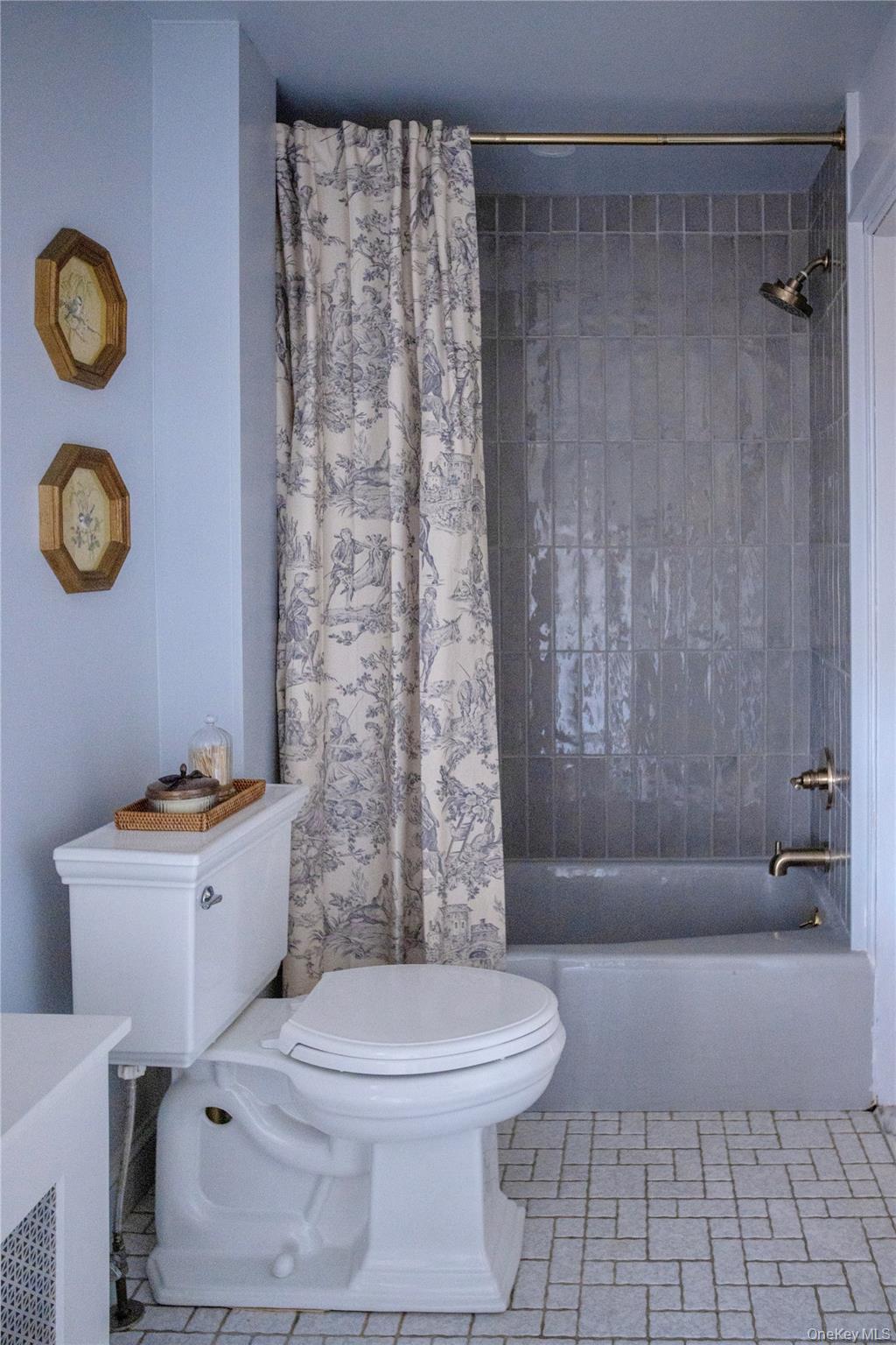 5091 Rte 9W Newburgh, NY 12550 - Photo 41 of 46 a bathroom with a toilet and a shower