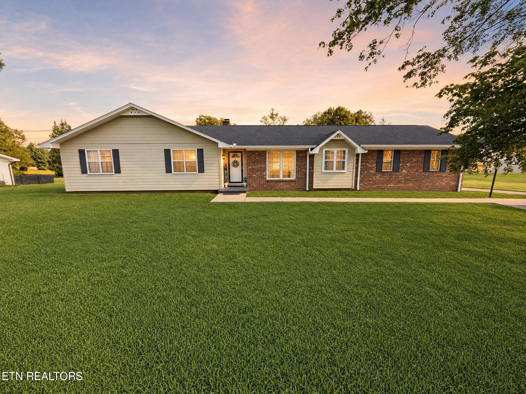 7600 East Emory Road Corryton, TN 37721 - Photo 2 of 24 O