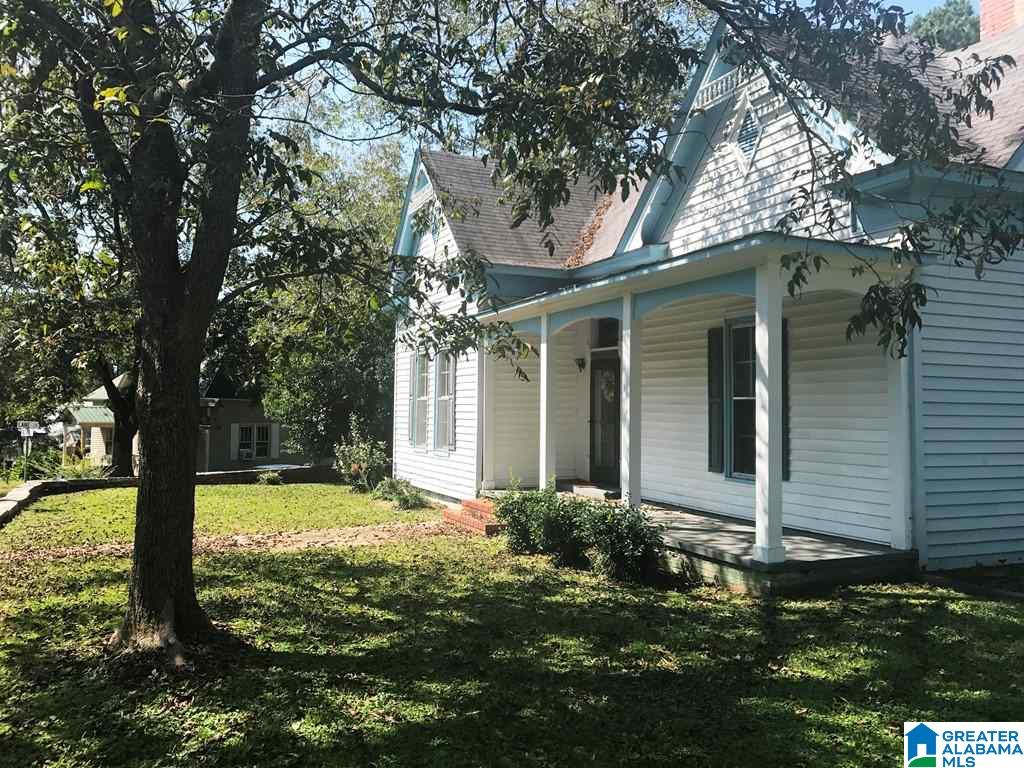232 Chestnut Street Roanoke, AL 36274 - Photo 2 of 32