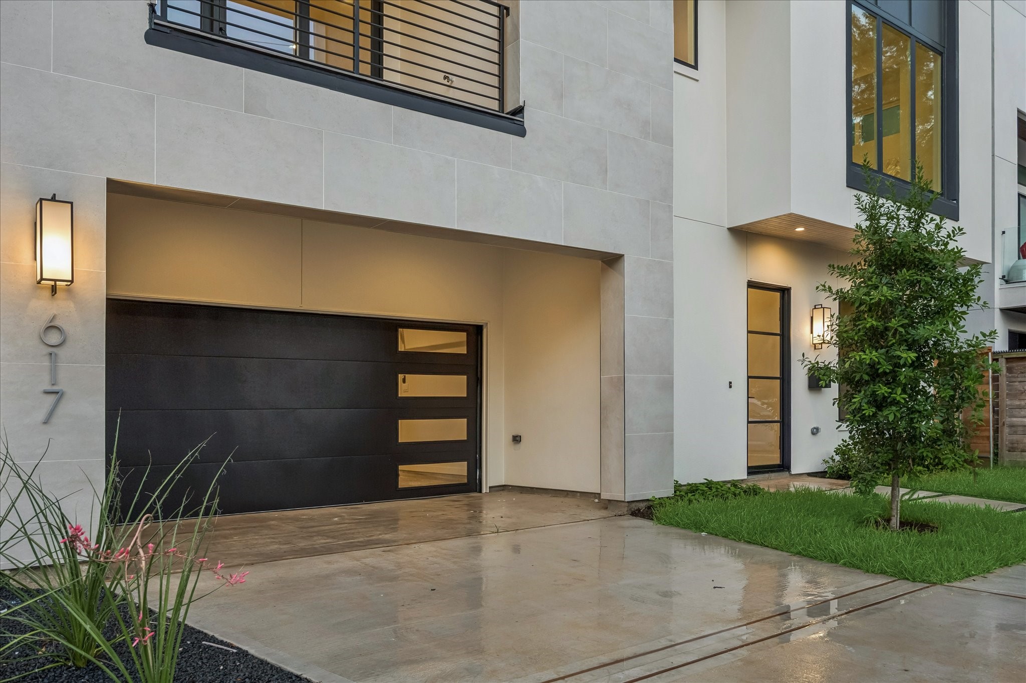 617 Bomar Street Houston, TX 77006 - Photo 2 of 44