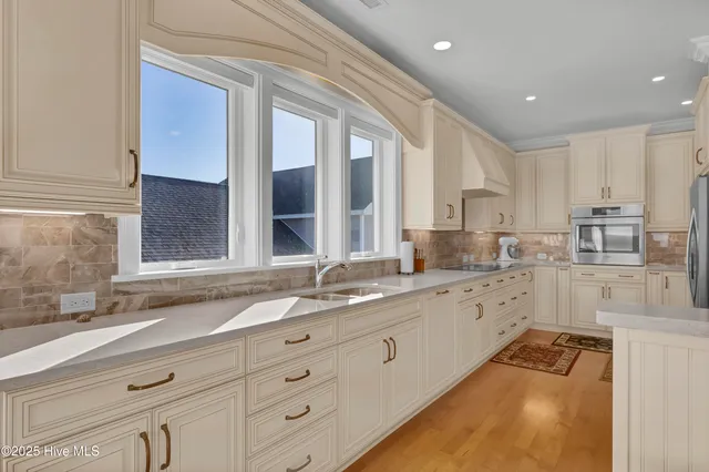 $2,995,000 | 410 Fort Fisher Boulevard North, Kure Beach, NC 28449