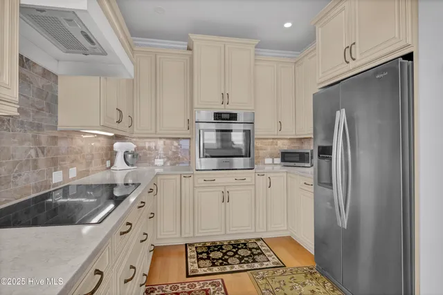 $2,995,000 | 410 Fort Fisher Boulevard North, Kure Beach, NC 28449