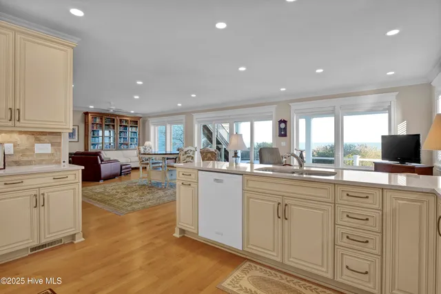 $2,995,000 | 410 Fort Fisher Boulevard North, Kure Beach, NC 28449