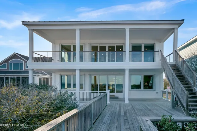 $2,995,000 | 410 Fort Fisher Boulevard North, Kure Beach, NC 28449