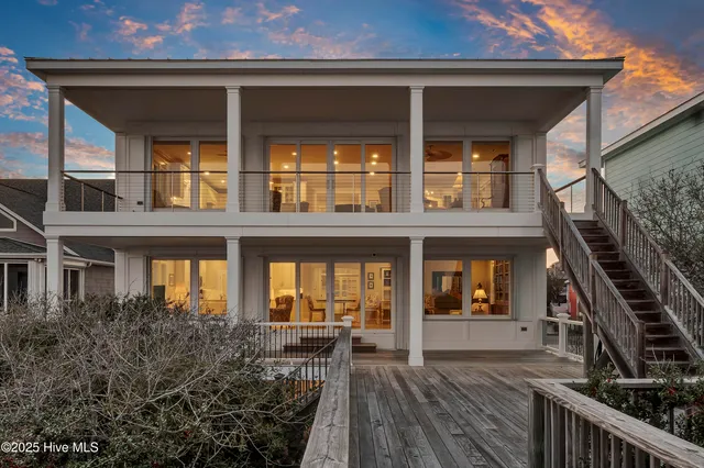 $2,995,000 | 410 Fort Fisher Boulevard North, Kure Beach, NC 28449