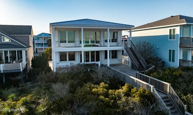 $2,995,000 | 410 Fort Fisher Boulevard North, Kure Beach, NC 28449