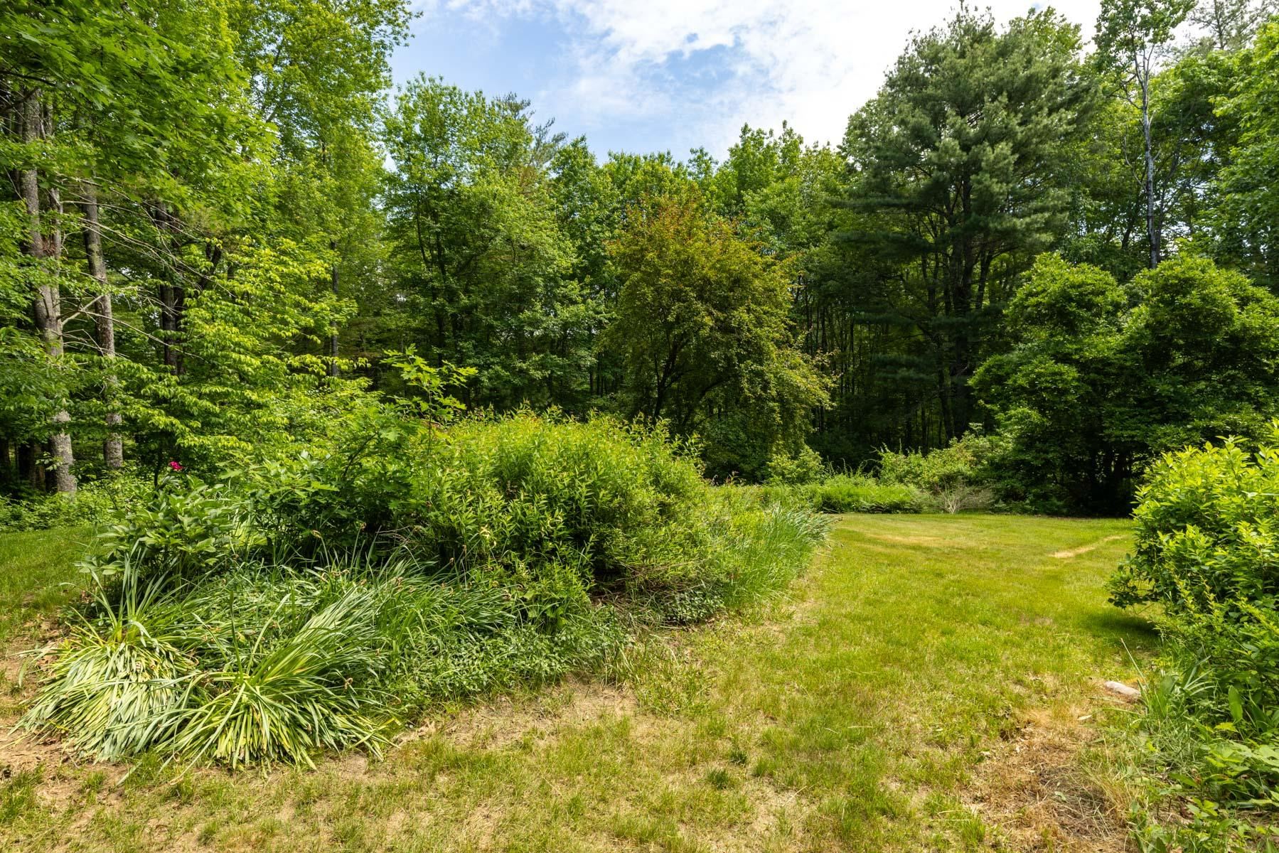 209 Long Hill Road Dover, NH 03820 - Photo 25 of 38