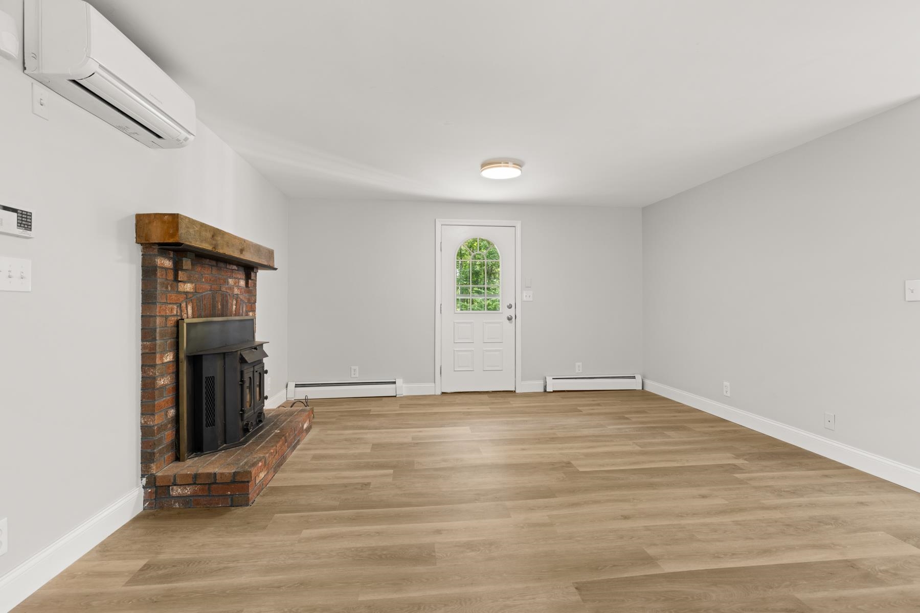 209 Long Hill Road Dover, NH 03820 - Photo 30 of 38
